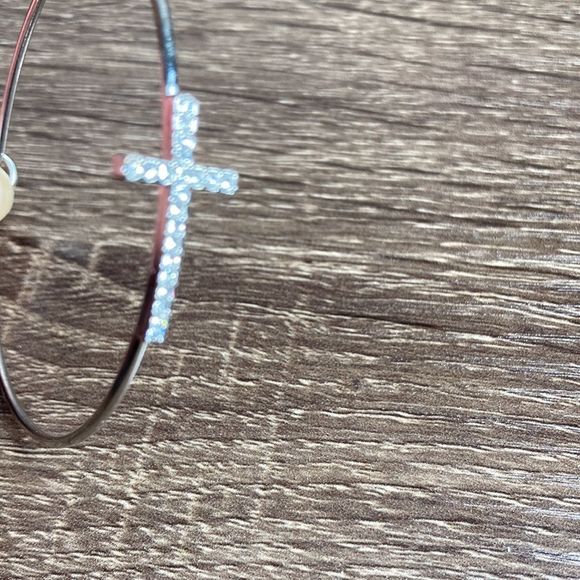 Bundle of 3 Silver Faith & Cross Bracelets - Picture 5 of 13